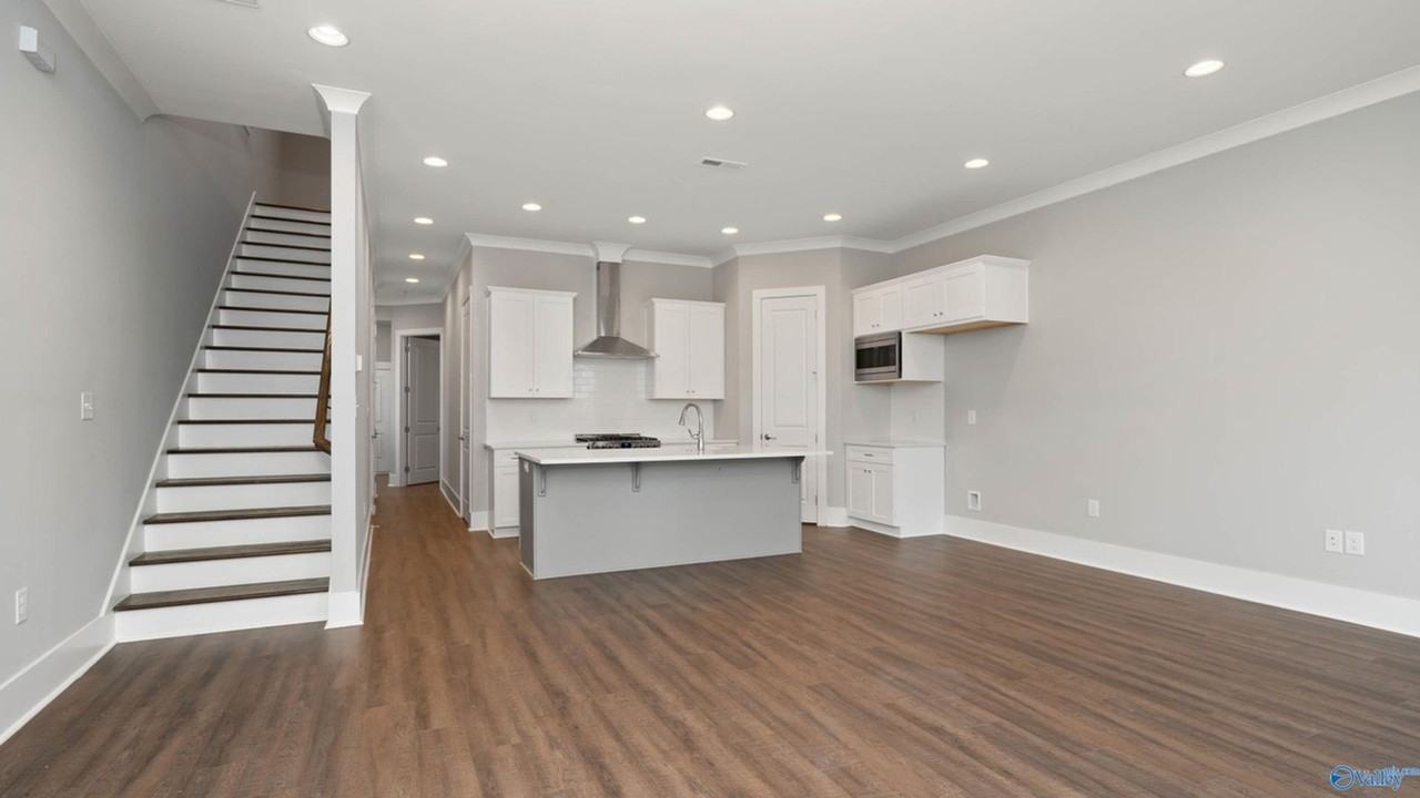 194 Kearny St - Photo 2 of 16