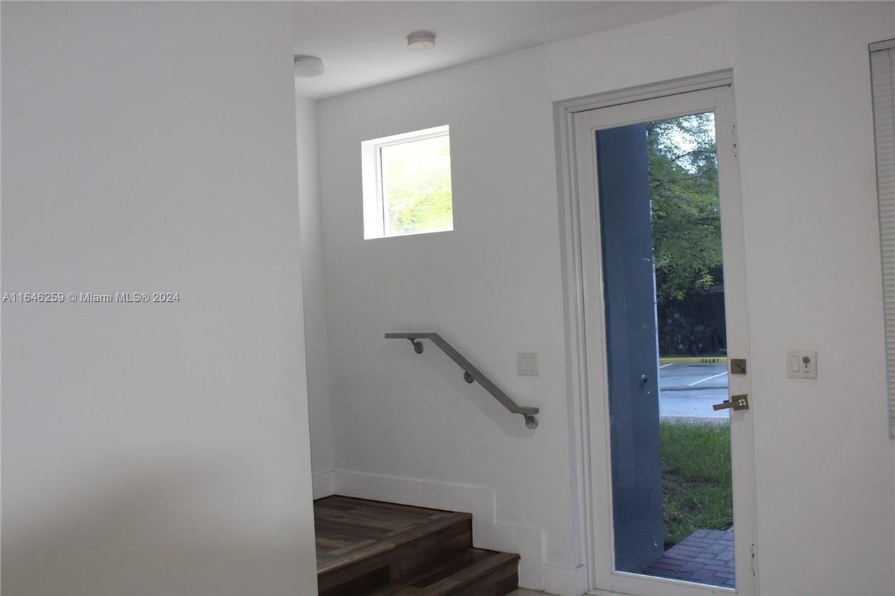 2013 Adams St - Photo 2 of 13