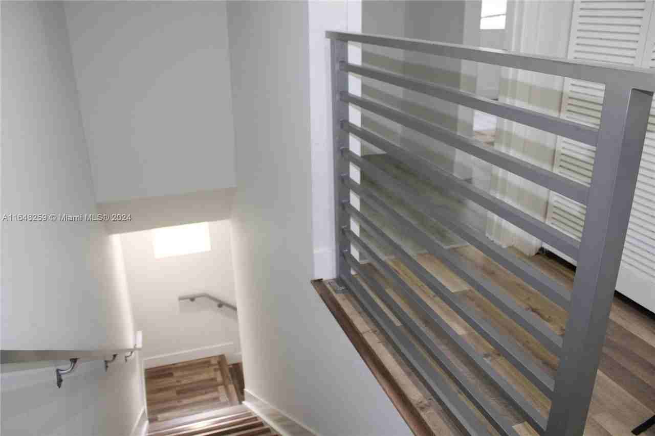 2013 Adams St - Photo 3 of 13