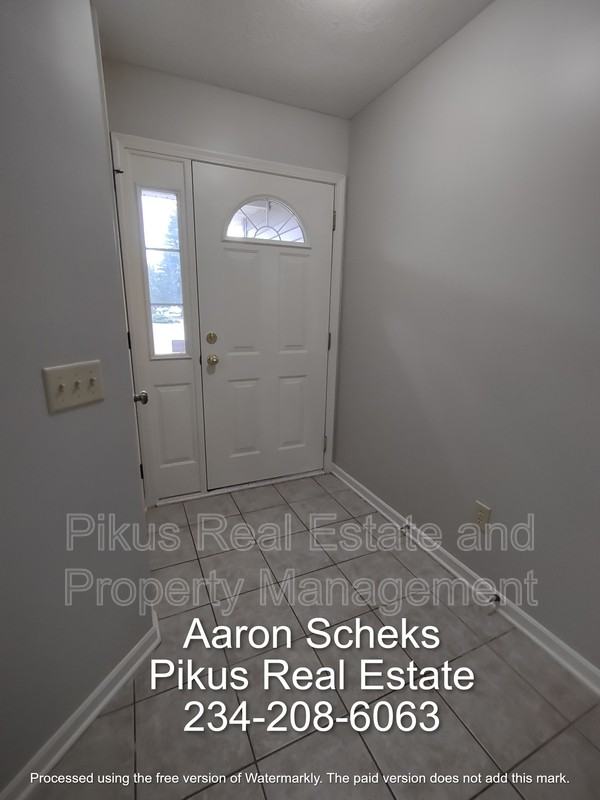 4987 Shawn Cir Nw - Photo 2 of 21
