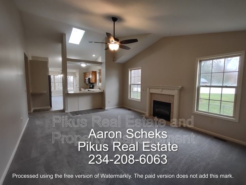 4987 Shawn Cir Nw - Photo 3 of 21