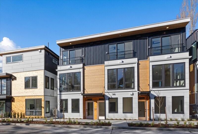 4216 Sw 100th St - Photo 2 of 21