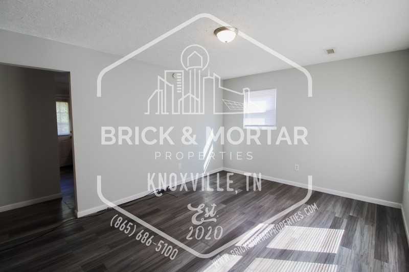 3517 Selma Ave - Photo 4 of 24