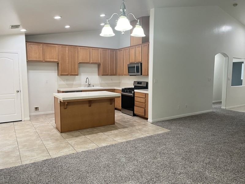 2603 Tropical Ave - Photo 3 of 9