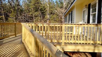 featured image of 1160 Evergreen Rd