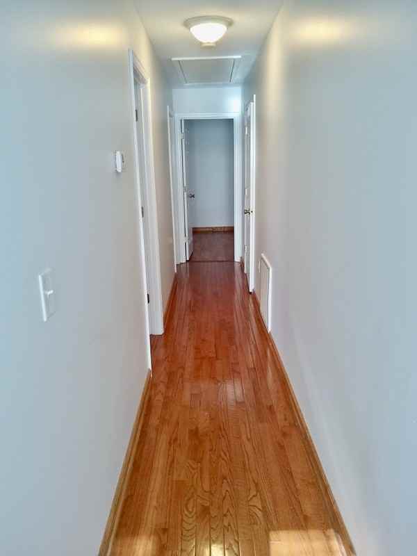 1160 Evergreen Rd - Photo 5 of 11