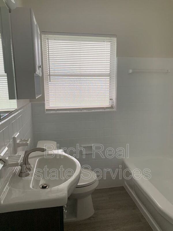 1406 Lemon St - Photo 6 of 14