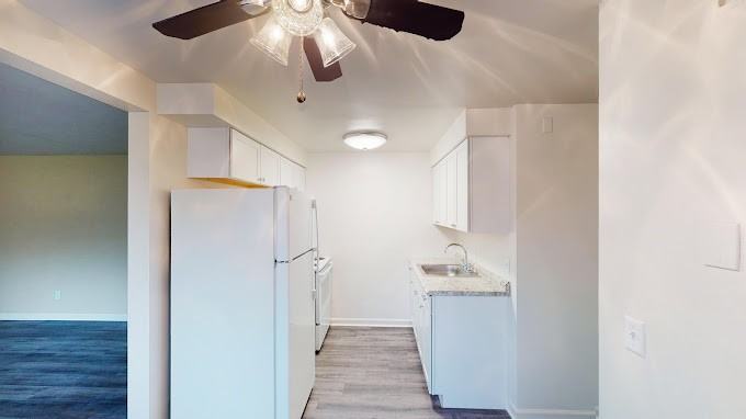 Mayridge Apartments - Photo 6 of 23