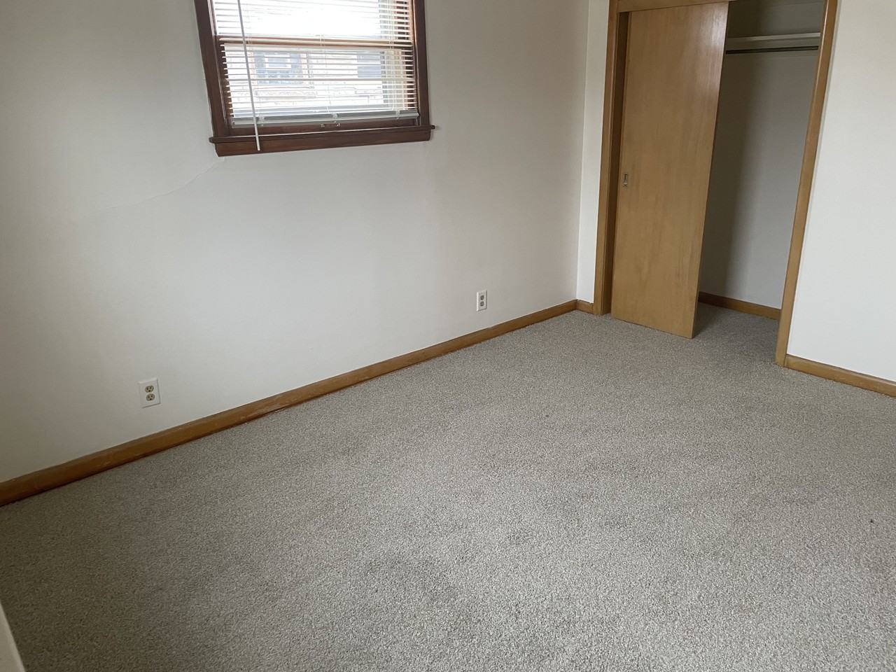 5425-35 W. Forest Home - Photo 5 of 5