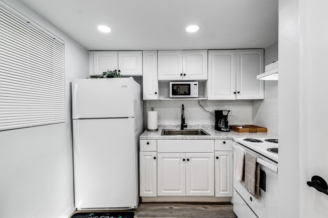 3700 Nw 58th Ave #9 - Photo 7 of 23