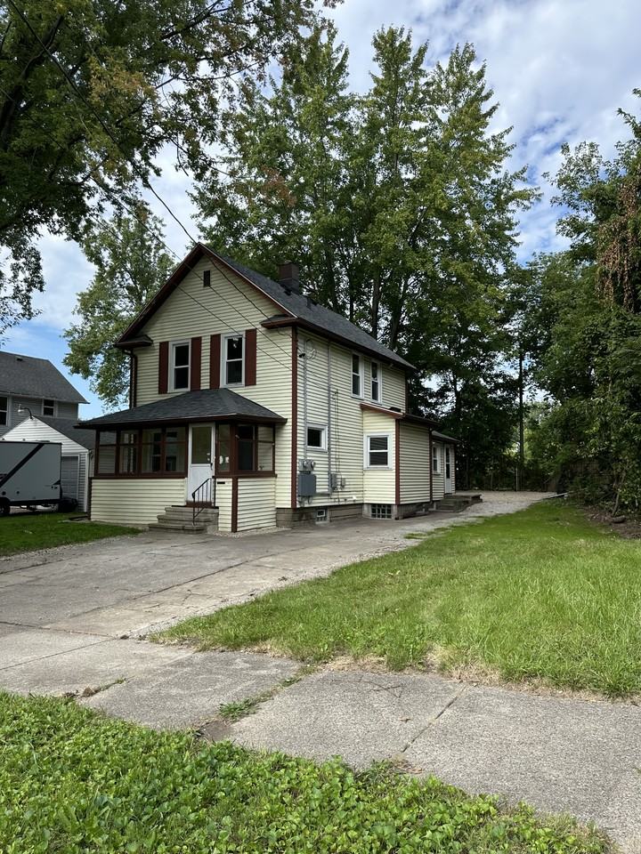 526 Beech St #NA - Photo 2 of 19