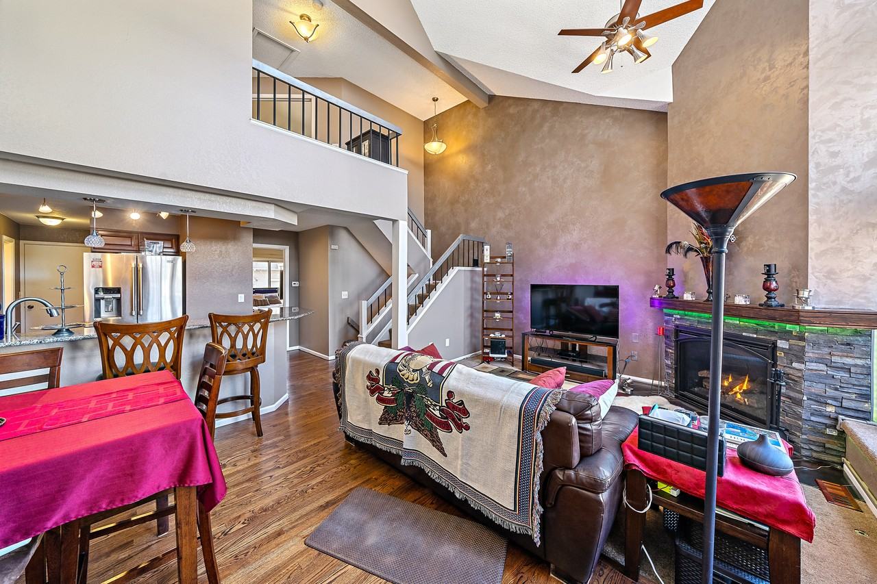 5861 W Atlantic Pl - Photo 4 of 50