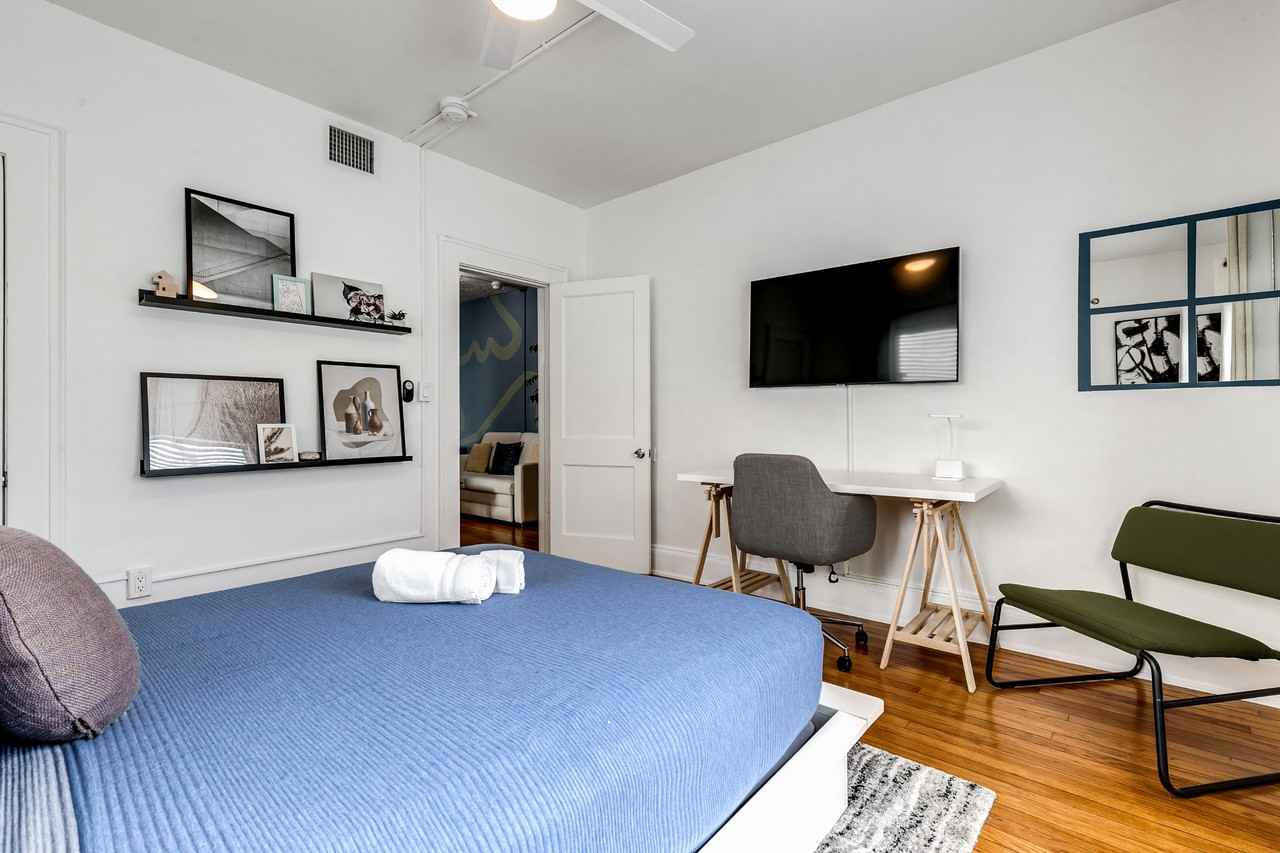 2224 Sw 6th St #2 - Photo 7 of 24