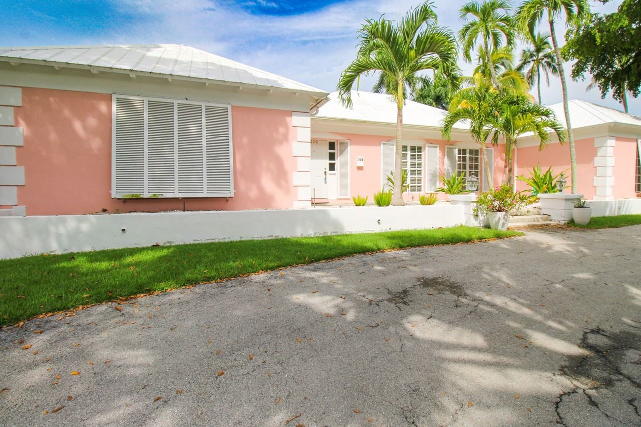 320 Gulf Shore Blvd S - Photo 4 of 50