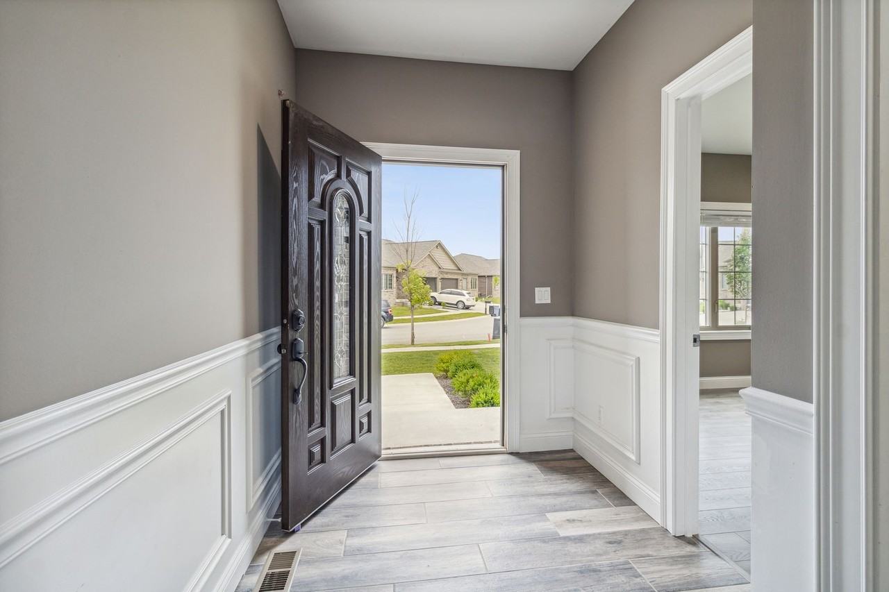 The Summit - Photo 4 of 16