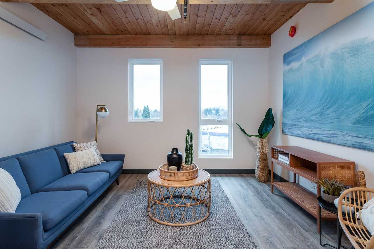 Dean River Apartments - Photo 5 of 15