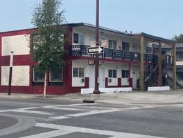 featured image of 1002 Cushman St