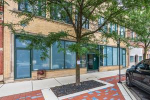 featured image of 1907 S Blue Island Ave