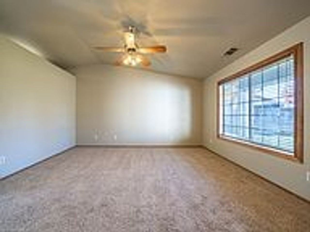 3645 Santa Rosa Way - Photo 3 of 35