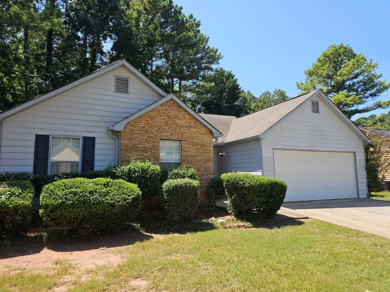 12205 Cypress Way - Photo 3 of 46