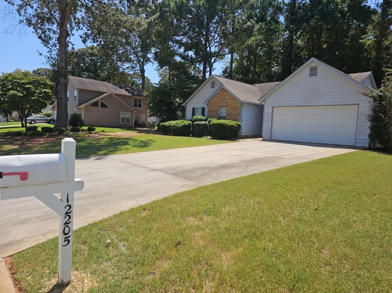 12205 Cypress Way - Photo 5 of 46