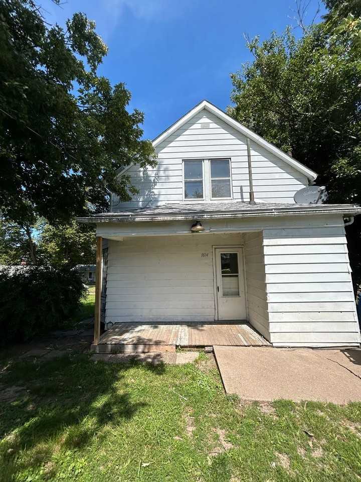 1614 13th Ave - Photo 2 of 12