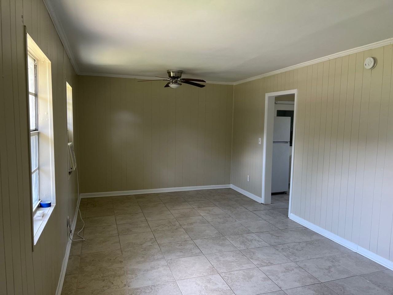 701 Barksdale St - Photo 6 of 16