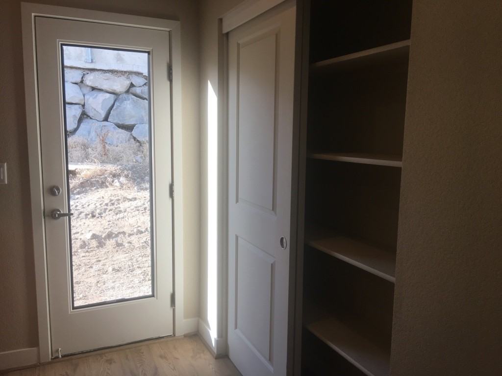 1205 Wild Oak Ct - Photo 4 of 18