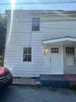 featured image of 7 Sherman Ave