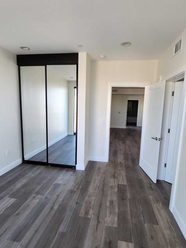 5232 Willowcrest - Photo 2 of 26