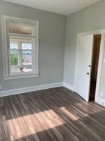 featured image of 179 W 4th St