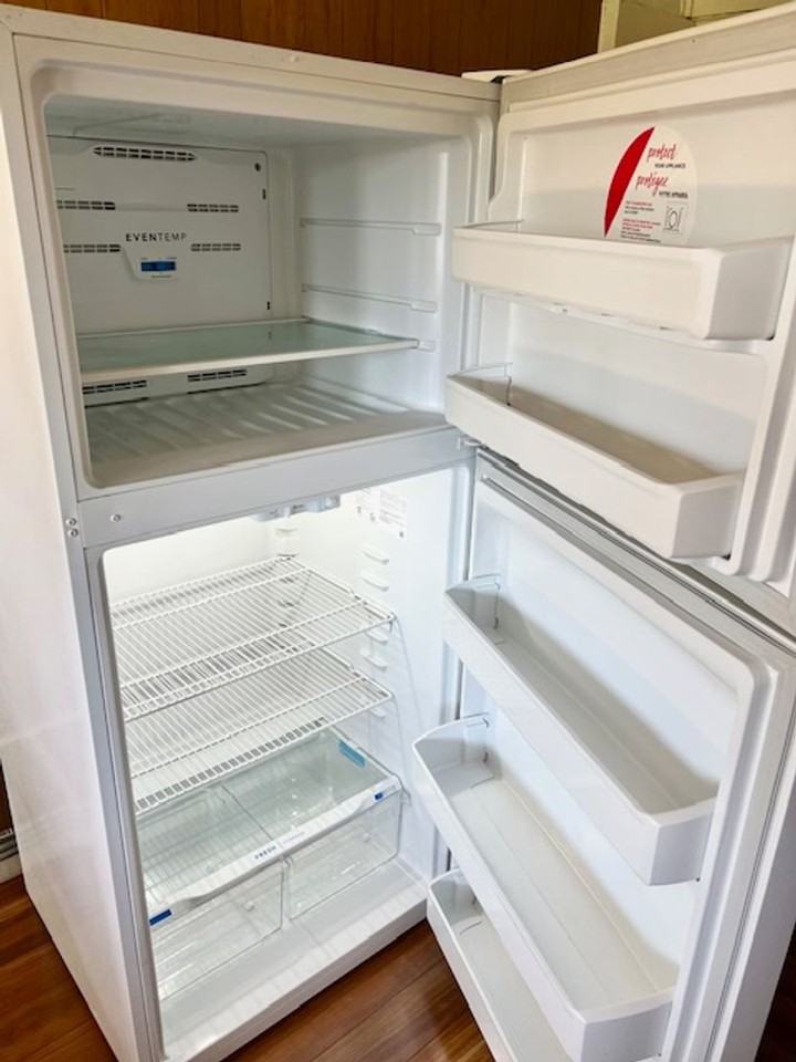 2301 Roosevelt Dr #4 - Photo 6 of 14