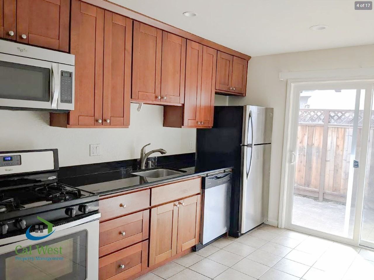 400 Tyrella Avenue - Photo 5 of 16