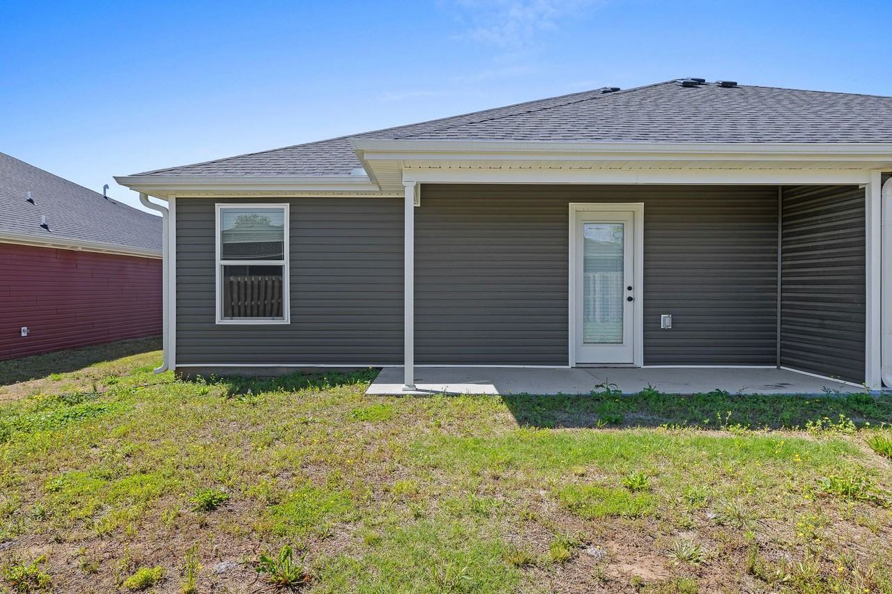 333 Alex Jordan Dr - Photo 3 of 29