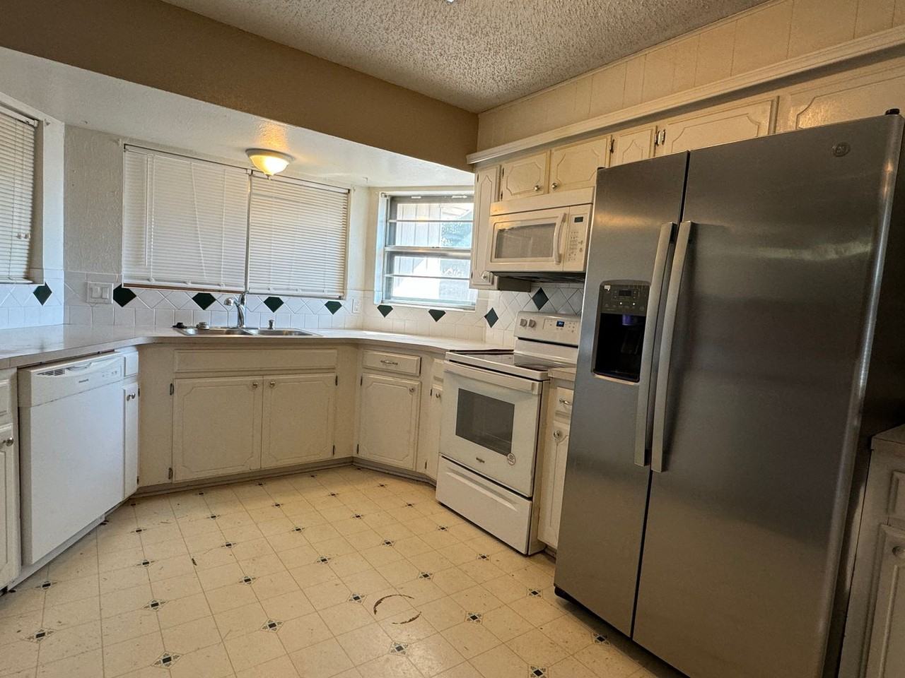 7909 Nw Terrace Hills Blvd - Photo 4 of 14