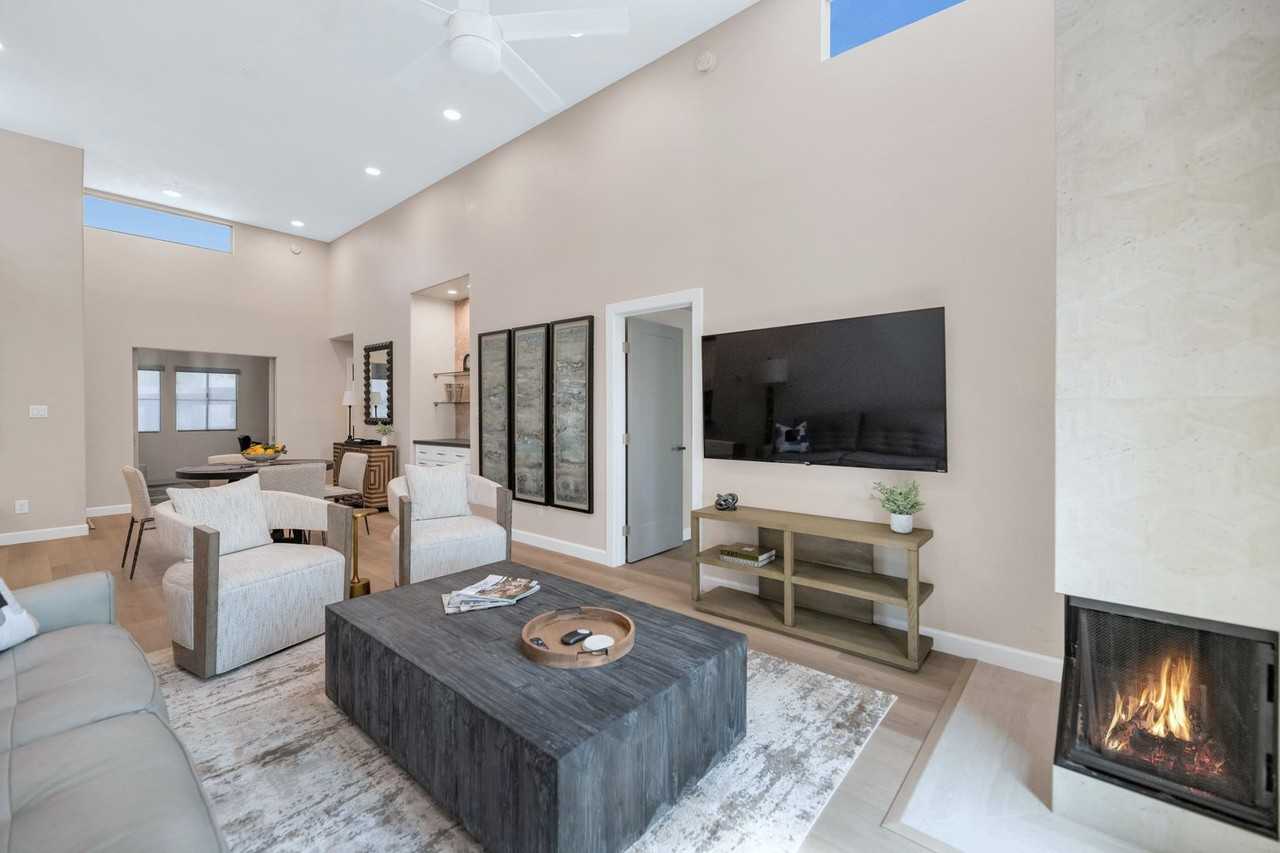 11333 N 92nd St #1106 - Photo 4 of 22