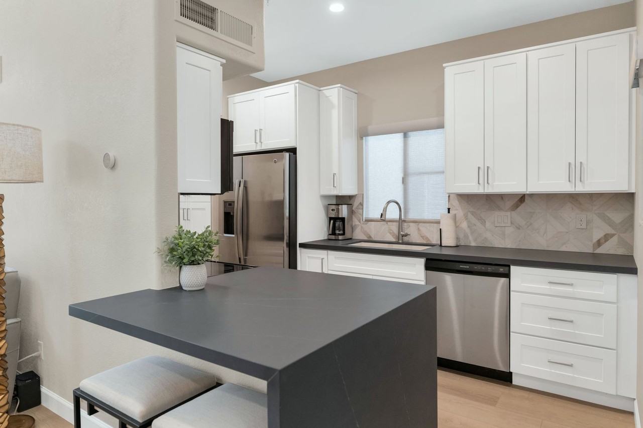 11333 N 92nd St #1106 - Photo 5 of 22