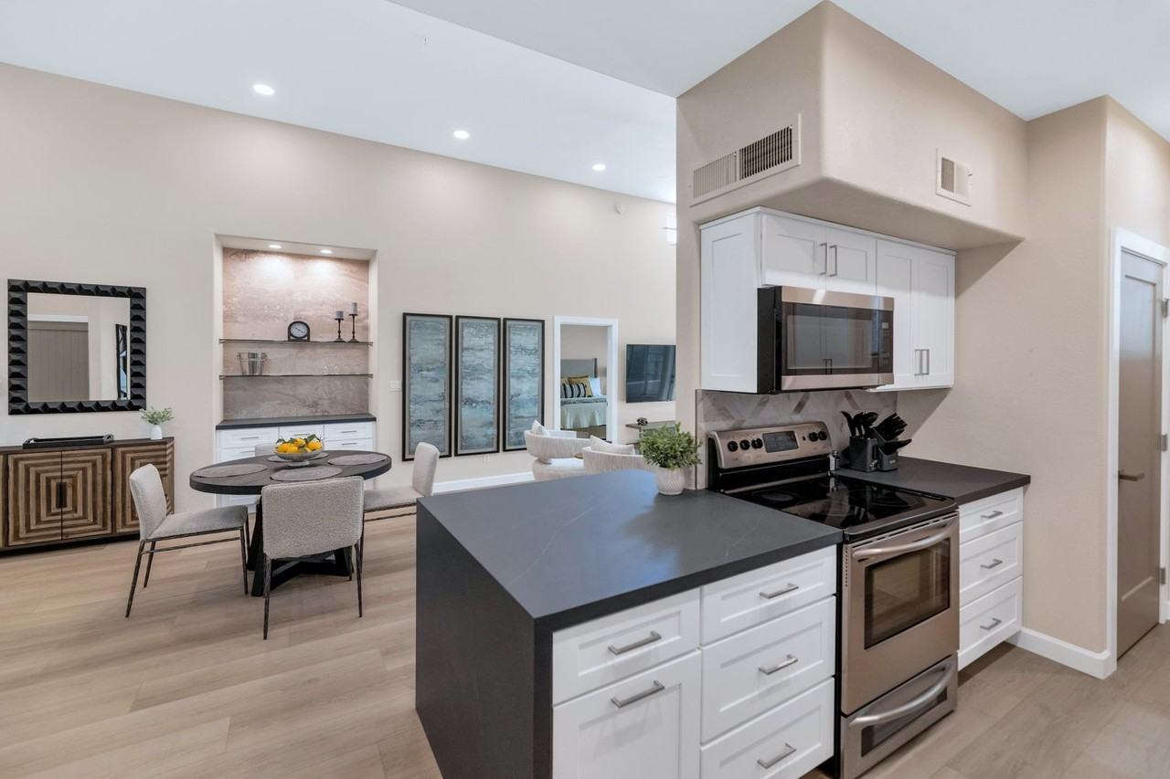 11333 N 92nd St #1106 - Photo 6 of 22