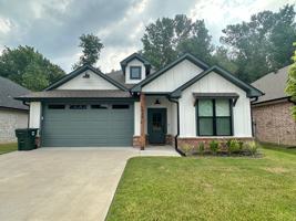 featured image of 3048 Legacy Cir