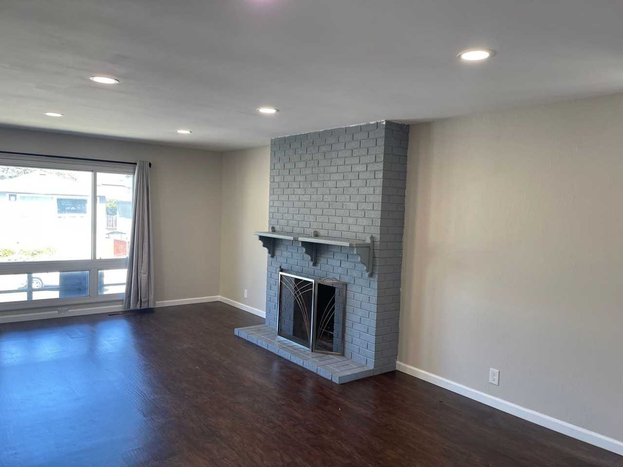 669 Parkview Ct - Photo 3 of 23