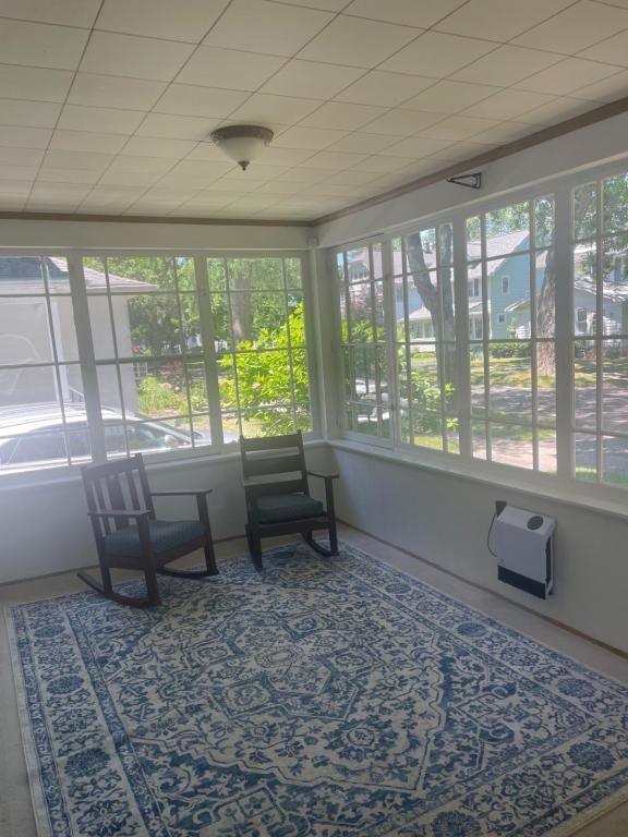 145 Leland Rd - Photo 3 of 17