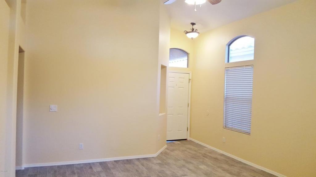 4941 W Jeremy Dr - Photo 3 of 11
