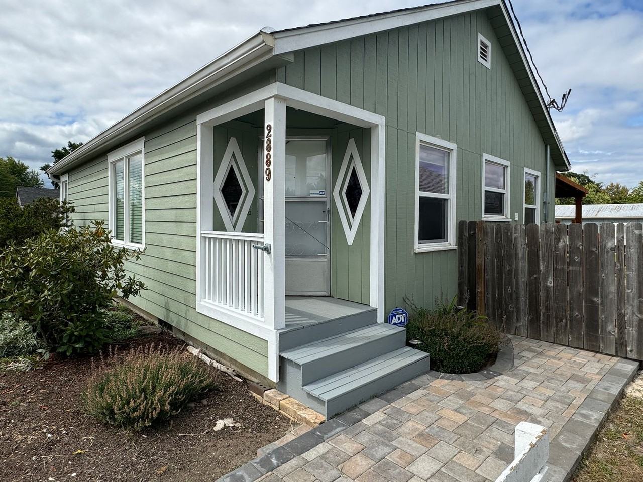 2889 Nw Gibson Hill Rd - Photo 2 of 30