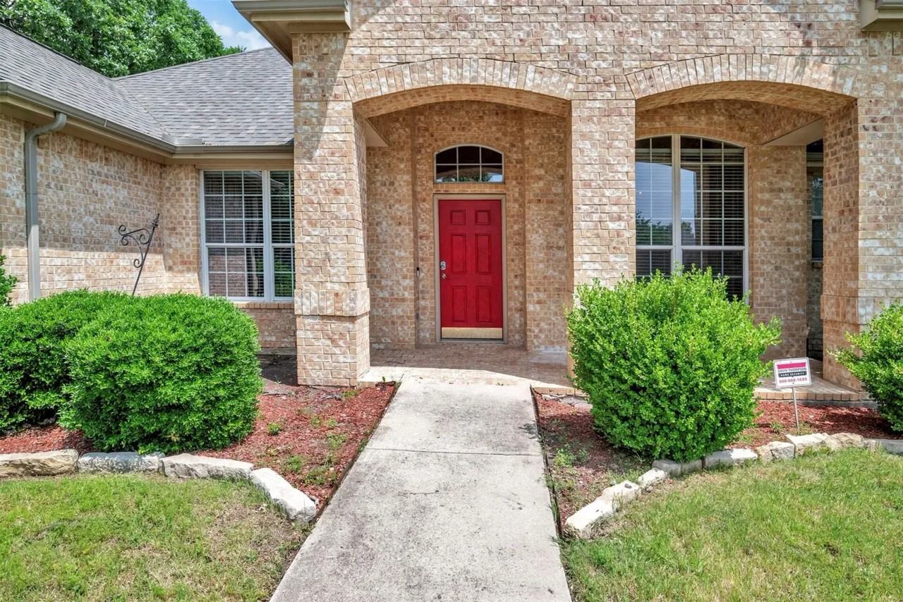 1601 Long Prairie Ct - Photo 2 of 28