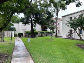 3244 S Semoran Blvd - Photo 1 of 1