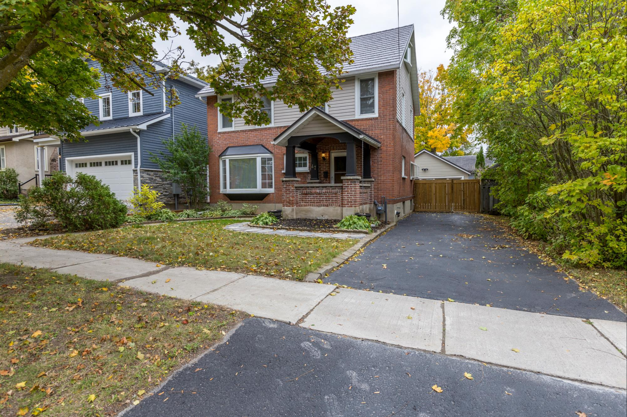 47 Robinson Street - Photo 2 of 21