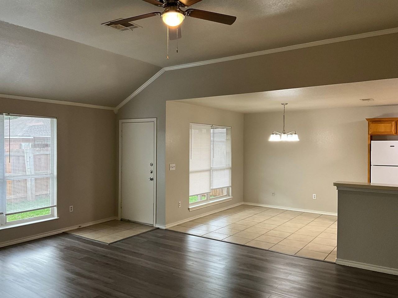 10224 Lilac - Photo 3 of 21