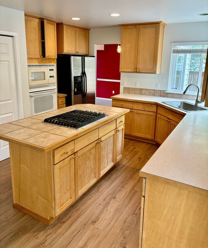 13423 135th Ave Ne - Photo 3 of 19
