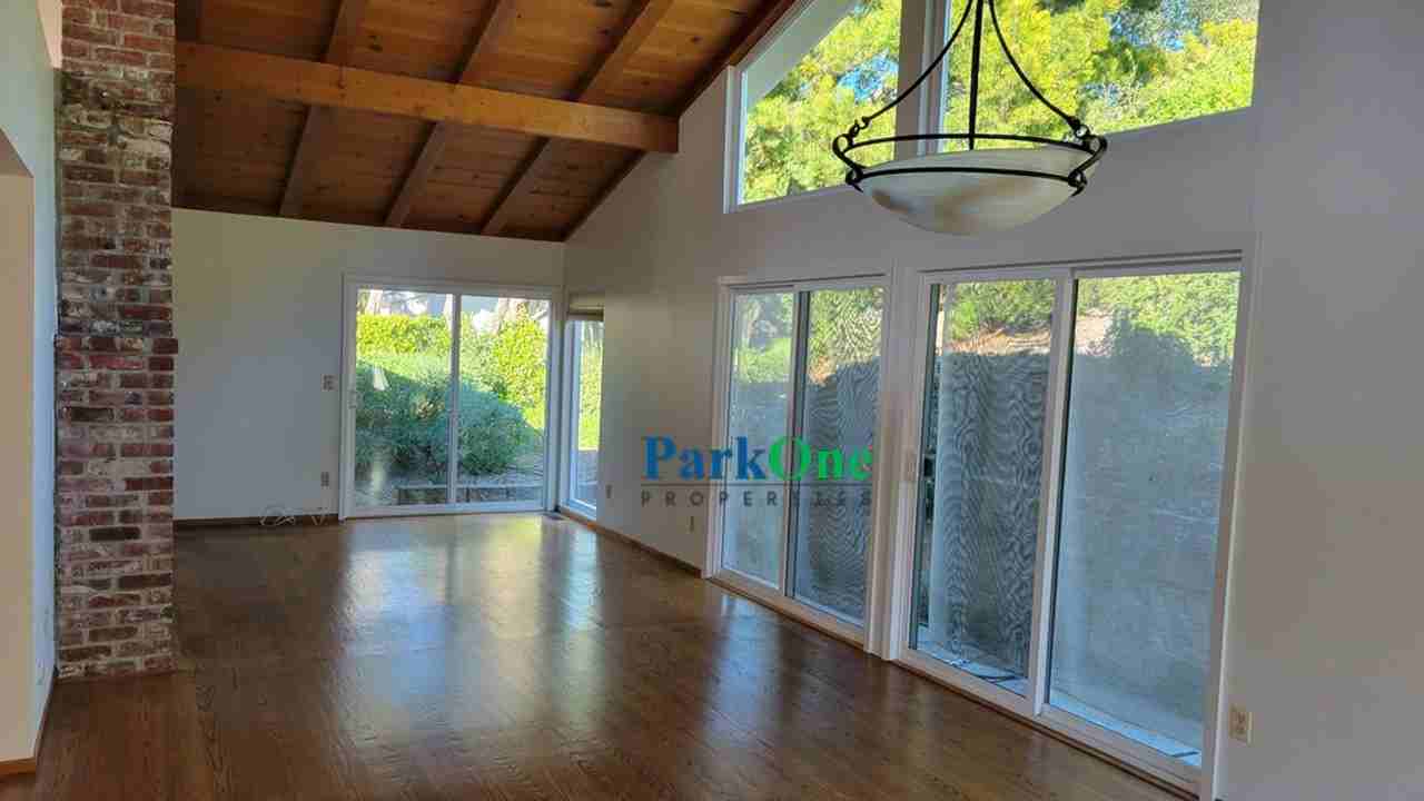 67 Meadow View Rd - Photo 3 of 12