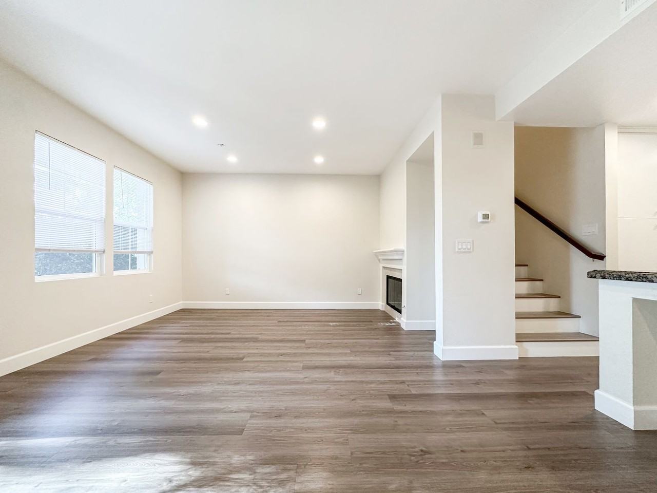 203 Calle Campanero - Photo 3 of 25